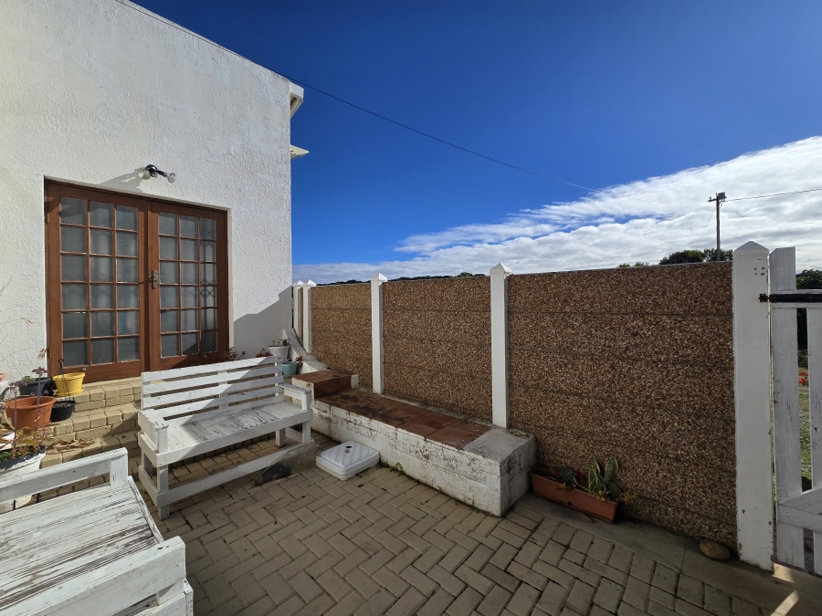 2 Bedroom Property for Sale in Aston Bay Eastern Cape